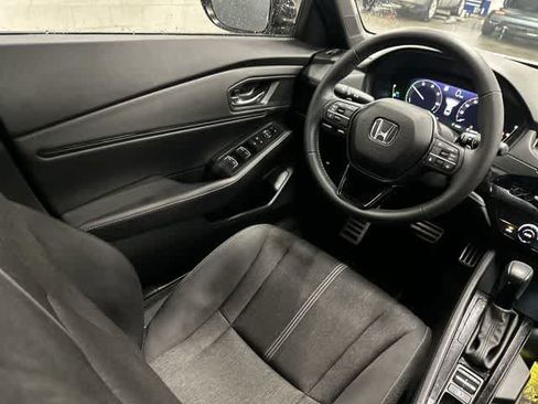 Used 2023 Honda Accord Sport image 12