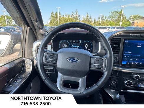 Used 2021 Ford F150 Lariat w/ Equipment Group 502A High AWD/4WD image 8