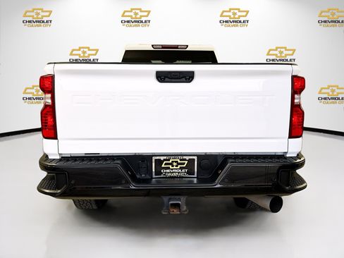 Used 2024 Chevrolet Silverado 2500 Custom w/ Custom Value Package RWD image 8