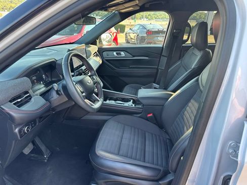 Used 2026 Ford Explorer ST-Line AWD/4WD image 12