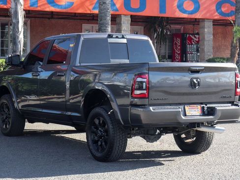 Used 2022 RAM 2500 Limited w/ Night Edition AWD/4WD image 7