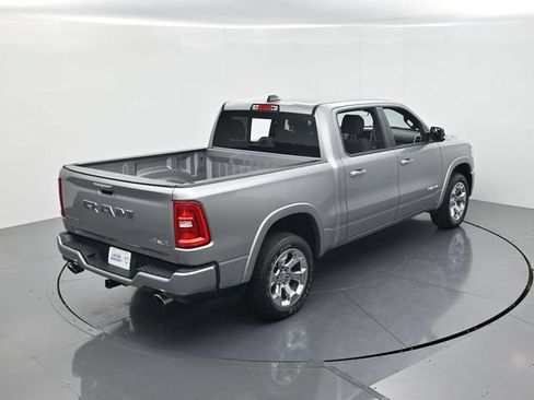 Used 2025 RAM 1500 Big Horn AWD/4WD image 40