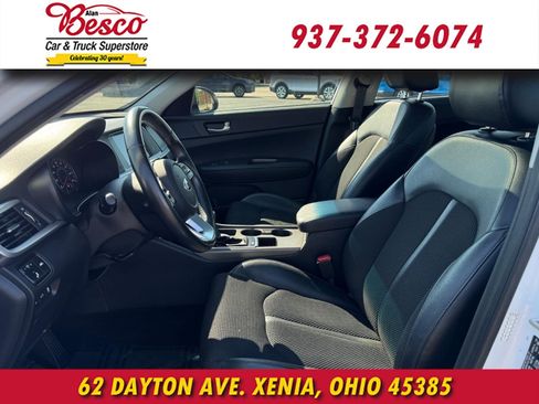 Used 2020 Kia Optima S w/ S Panoramic Sunroof Package FWD image 9