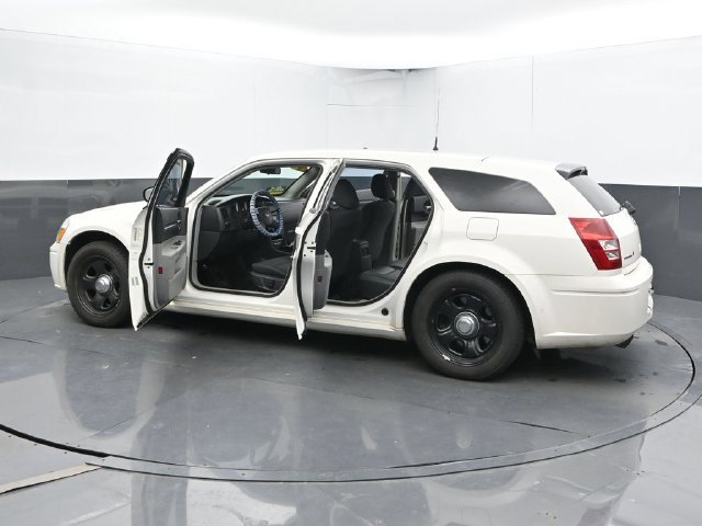 Used 2007 Dodge Magnum RWD image 35