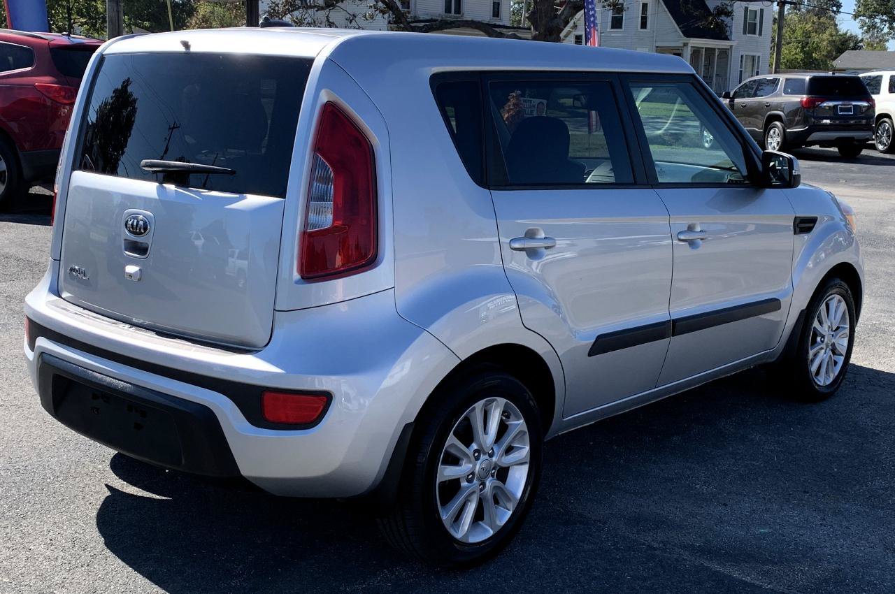Used 2013 Kia Soul + w/ Audio Pkg FWD image 5