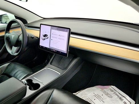 Used 2021 Tesla Model 3 Standard Range Plus RWD image 26