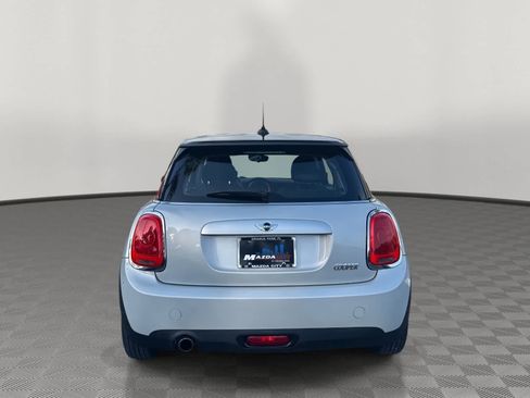 Used 2014 MINI Cooper 2-Door Hardtop image 6