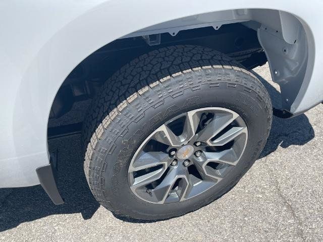 New 2025 Chevrolet Silverado 1500 LT AWD/4WD image 29