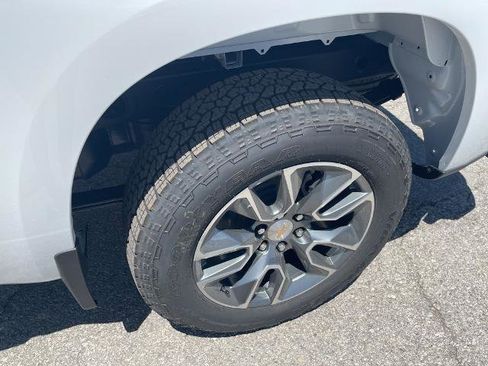 New 2025 Chevrolet Silverado 1500 LT image 29