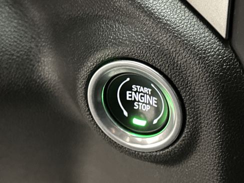 Used 2021 Chevrolet Silverado 1500 LT Trail Boss w/ Convenience Package II image 29