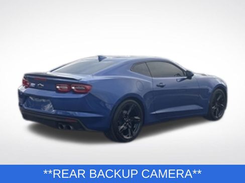 Used 2023 Chevrolet Camaro LT RWD image 4