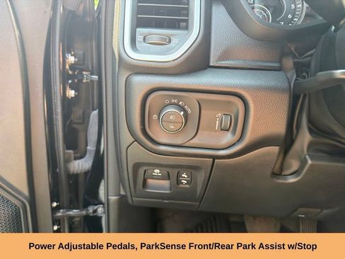 Used 2023 RAM 1500 Big Horn AWD/4WD image 37