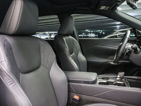 Used 2024 Lexus RX 350 Premium w/ Convenience Package FWD image 17