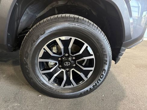Used 2023 Toyota Tacoma TRD Sport RWD image 7