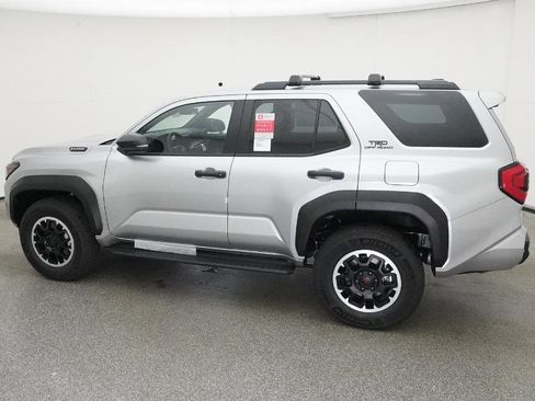 New 2025 Toyota 4Runner TRD Off-Road AWD/4WD image 36