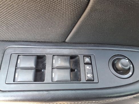 Used 2014 Dodge Avenger SE FWD image 14