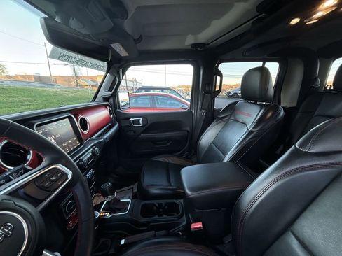 Used 2023 Jeep Gladiator Rubicon w/ LED Lighting Group image 11