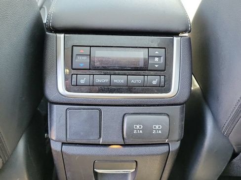 Used 2022 Subaru Ascent Limited w/ Technology Package AWD/4WD image 17