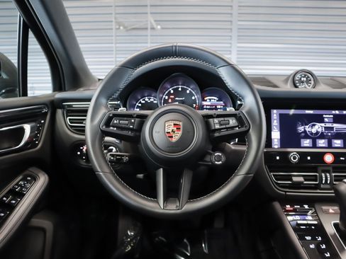 Used 2026 Porsche Macan Turbo AWD/4WD image 13