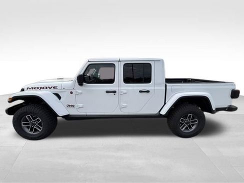 New 2026 Jeep Gladiator Mojave AWD/4WD image 3