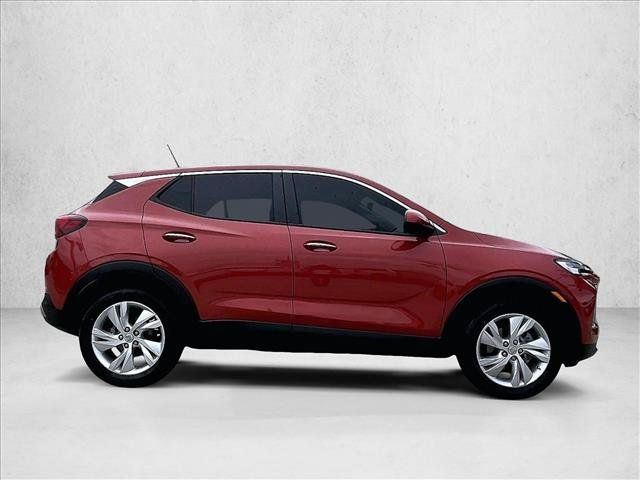 Used 2024 Buick Encore GX Preferred w/ Advanced Technology Package FWD image 5