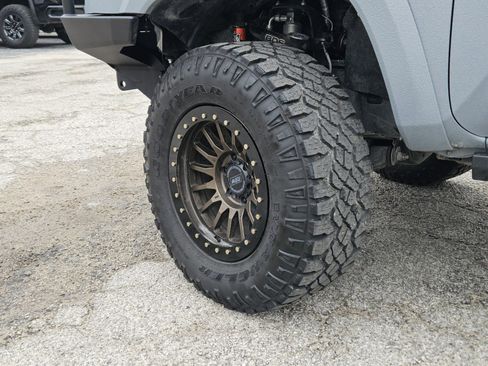 Used 2021 Toyota Tacoma TRD Sport w/ Technology Package image 34