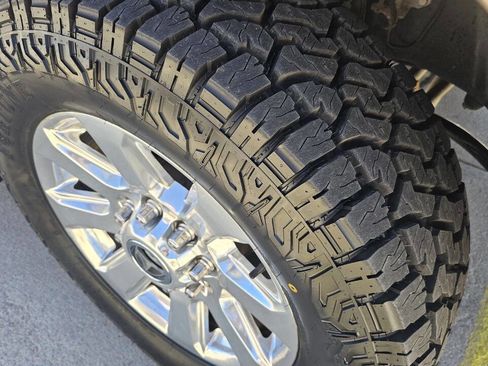 Used 2020 Ford F250 Lariat w/ Lariat Ultimate Package image 20