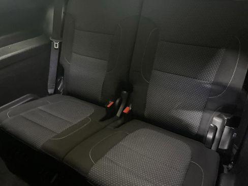 Used 2021 GMC Acadia SLE w/ Driver Convenience Package image 22