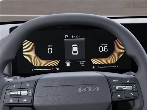 New 2026 Kia K4 FWD image 21