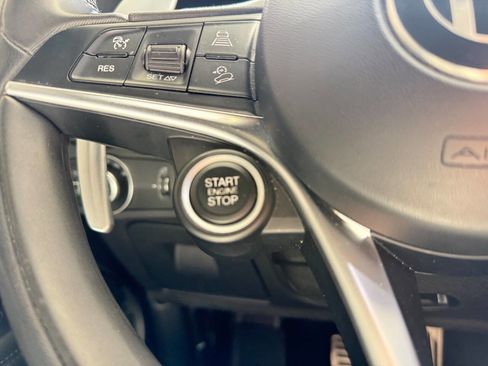 Used 2018 Alfa Romeo Stelvio Ti Sport image 56