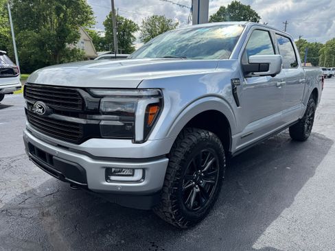Used 2025 Ford F150 Platinum AWD/4WD image 3