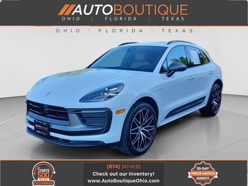 Used 2024 Porsche Macan AWD/4WD image 1