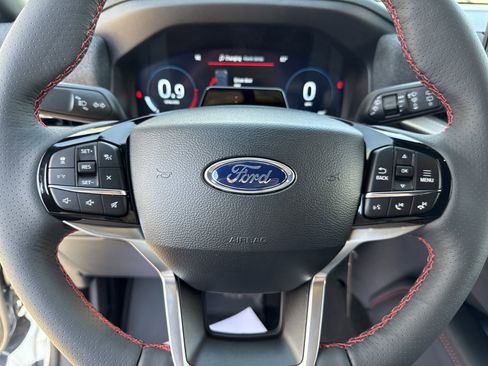 New 2026 Ford Explorer ST-Line w/ Premium Package RWD image 25