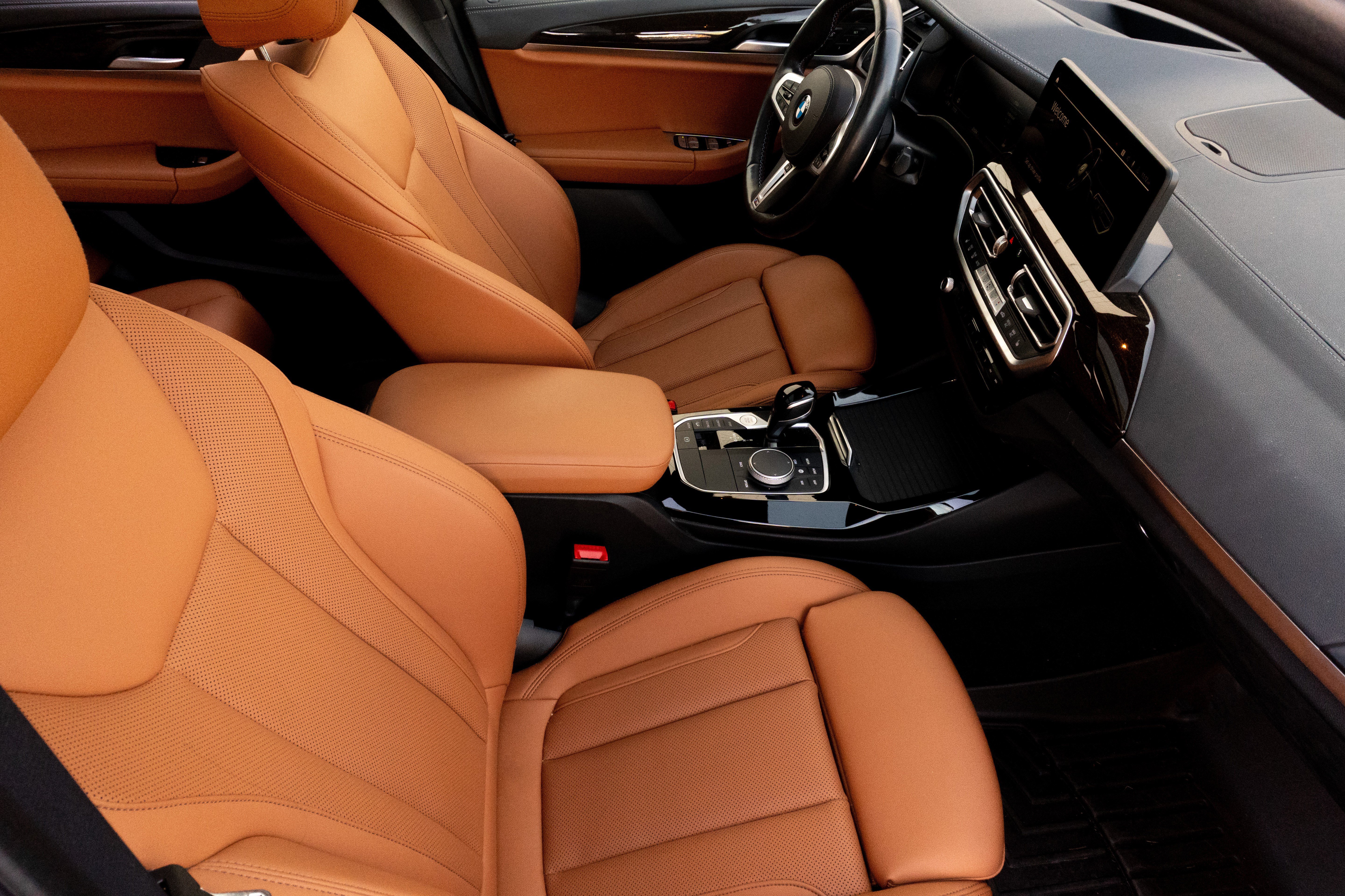 Certified 2023 BMW X3 M40i w/ Premium Package AWD/4WD image 13