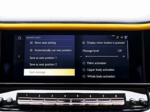 Used 2025 Rolls-Royce Cullinan image 85