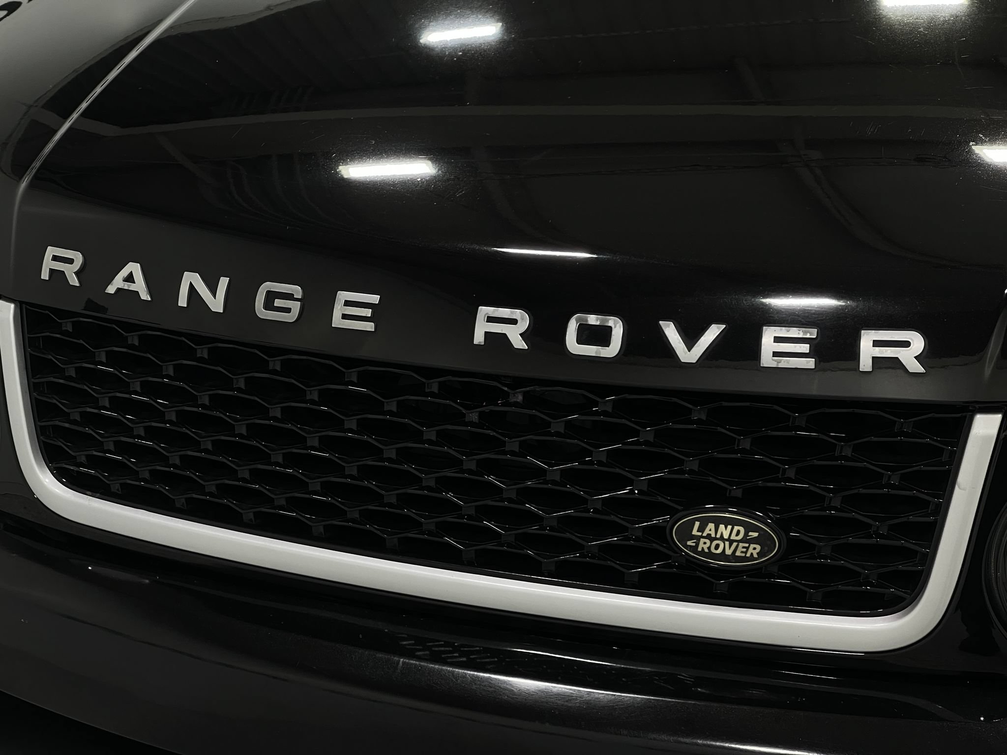 Used 2011 Land Rover Range Rover Sport HSE LUX AWD/4WD image 39
