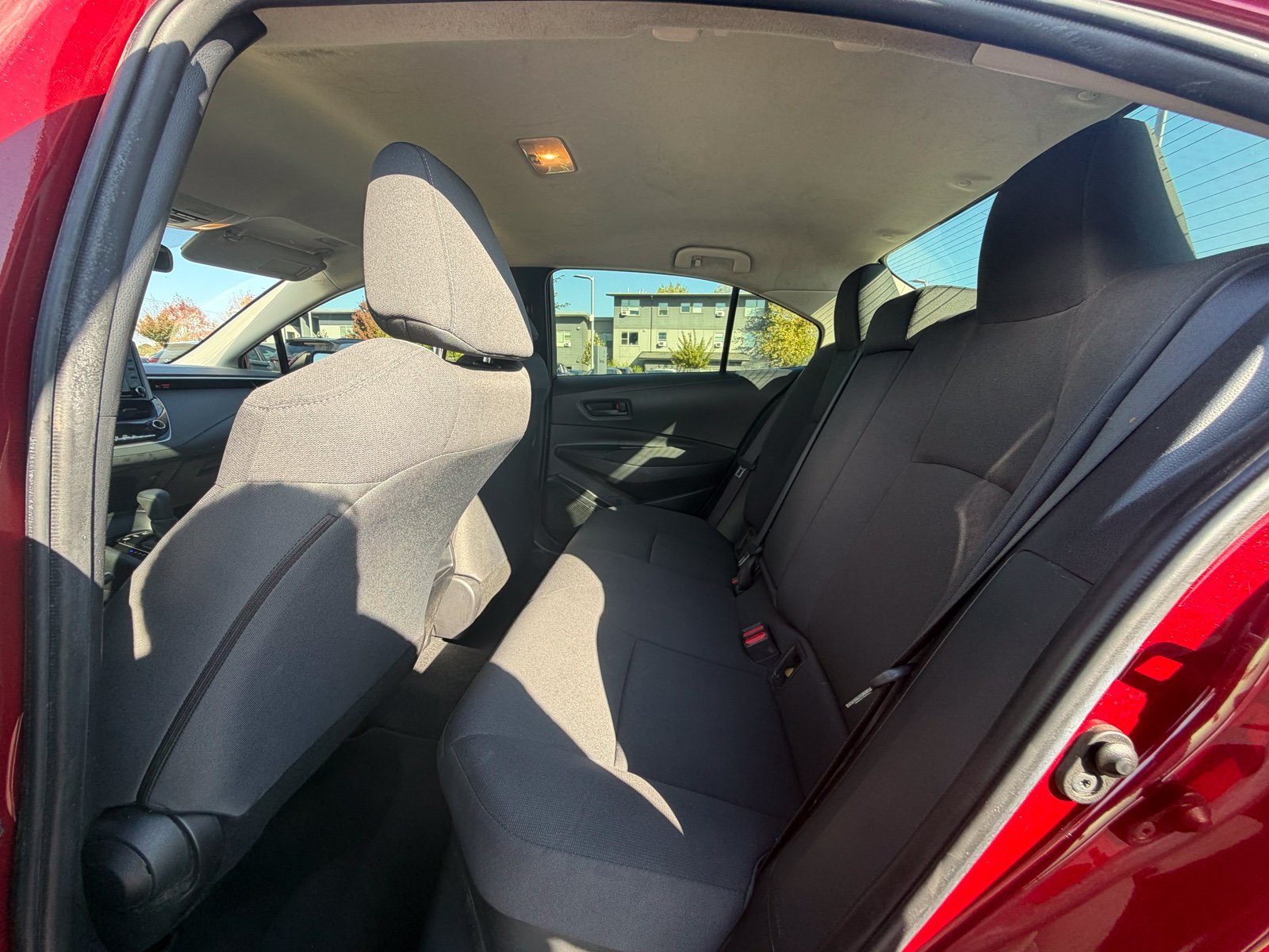 Used 2022 Toyota Corolla LE FWD image 10