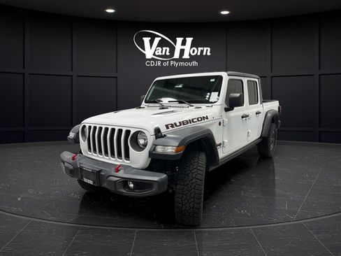 Used 2021 Jeep Gladiator Rubicon w/ Trailer Tow Package AWD/4WD image 3