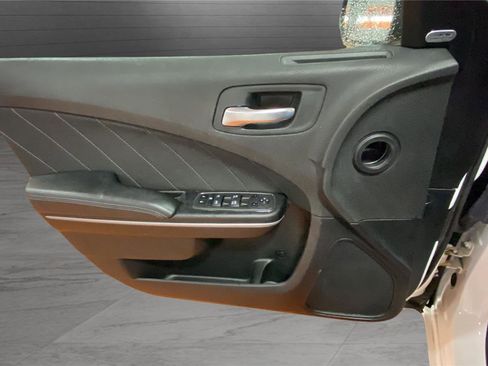 Used 2023 Dodge Charger SXT image 16