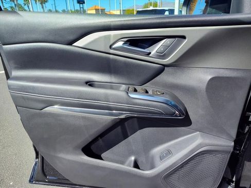 New 2026 Chevrolet Traverse LT w/ LPO, Floor Liner Package FWD image 9