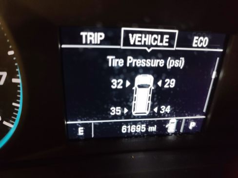 Used 2020 Chevrolet Equinox LS w/ LS Convenience Package image 6