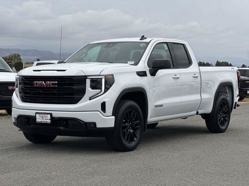 New 2026 GMC Sierra 1500 Elevation AWD/4WD image 6
