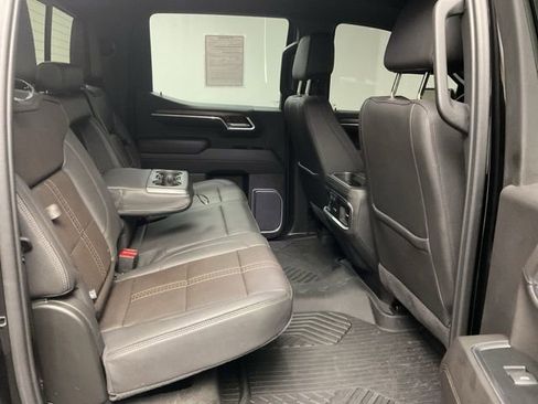 Certified 2023 Chevrolet Silverado 1500 High Country w/ Technology Package image 32