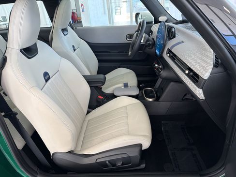 Certified 2025 MINI Cooper S FWD image 30