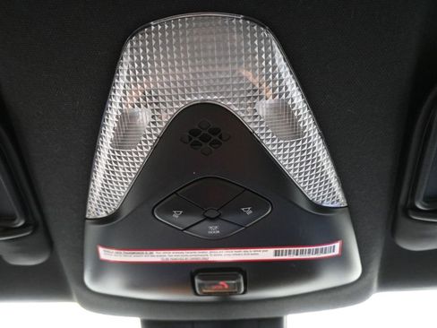 Used 2020 Toyota C-HR XLE FWD image 26