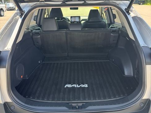 Used 2019 Toyota RAV4 Limited w/ Advanced Technology Package image 7