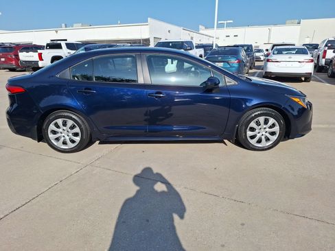 Used 2026 Toyota Corolla LE FWD image 7