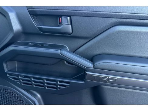 New 2025 Toyota 4Runner TRD Off-Road Premium image 19