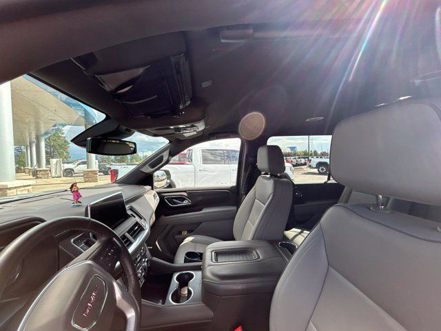Used 2023 GMC Yukon XL SLT w/ SLT Luxury Package AWD/4WD image 19
