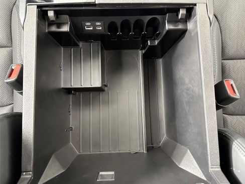 Used 2025 Toyota Tundra SR5 image 32
